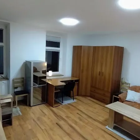Priestranne V Centre רוז'ומברוק