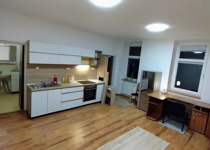 Priestranne V Centre Apartament Rużomberk